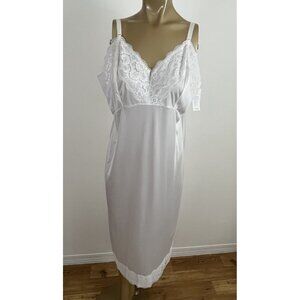 Vintage Dixie Belle Lingerie Women's 38 Long 100% Nylon Full Slip Dress White NW